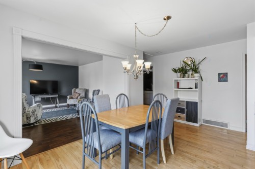 Salle à manger - 800 Rue Robillard, Beauharnois, QC - Indoor Photo Showing Dining Room
