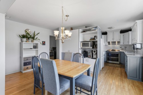Vue d'ensemble - 800 Rue Robillard, Beauharnois, QC - Indoor Photo Showing Dining Room
