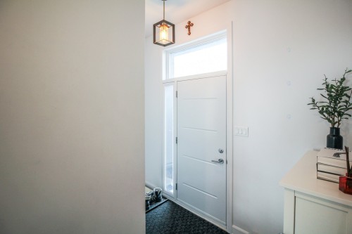 Hall d'entrée/Vestibule - 69 64E Avenue O., Saint-Paul-De-L'Île-Aux-Noix, QC - Indoor Photo Showing Other Room