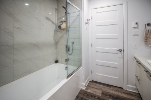 Salle de bains - 69 64E Avenue O., Saint-Paul-De-L'Île-Aux-Noix, QC - Indoor Photo Showing Bathroom