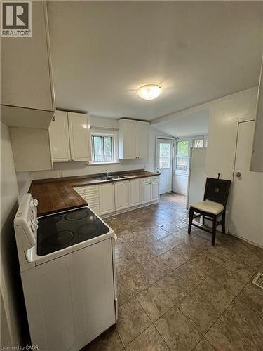 229 Grosvenor Avenue N, Hamilton, ON 