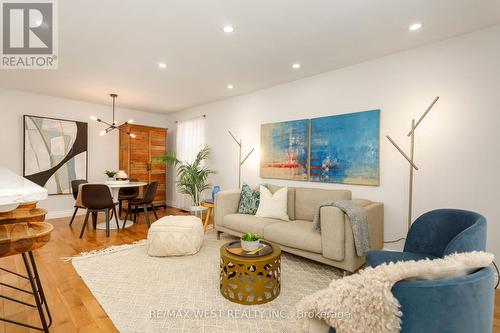 42 Stephen Drive, Toronto, ON 
