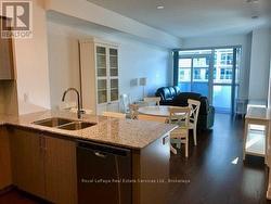 907 - 65 SPEERS ROAD  Oakville (Co Central), ON L6K 0J1