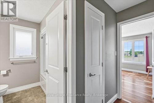 13 Freedom Crescent, Quinte West (Sidney Ward), ON 
