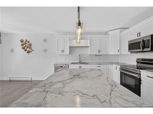 8 Rochefort St, Dieppe, NB 