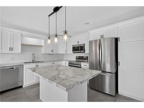 8 Rochefort St, Dieppe, NB 