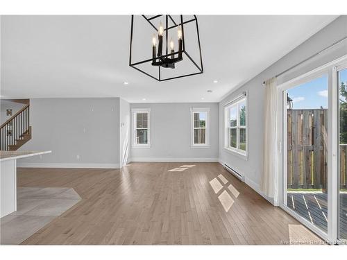 8 Rochefort St, Dieppe, NB 