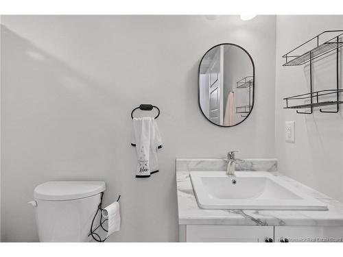 8 Rochefort St, Dieppe, NB 