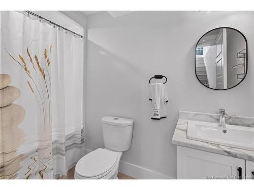 8 Rochefort St, Dieppe, NB 