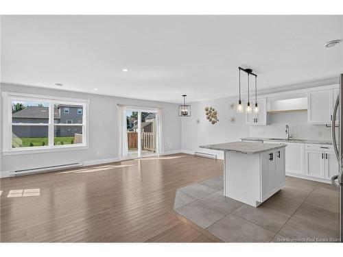 8 Rochefort St, Dieppe, NB 