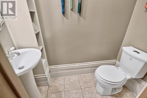 15 Rideau Street, Westport, ON 