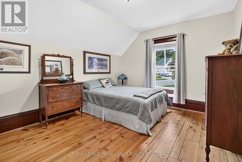 15 Rideau Street, Westport, ON 