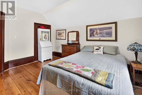 15 Rideau Street, Westport, ON 