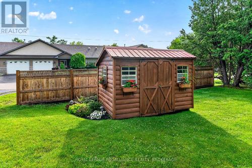 15 Rideau Street, Westport, ON 