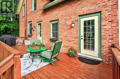 15 Rideau Street, Westport, ON 