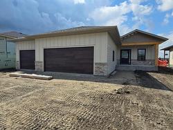 57 Wild Plum Drive  Steinbach, MB R5G 2Z1