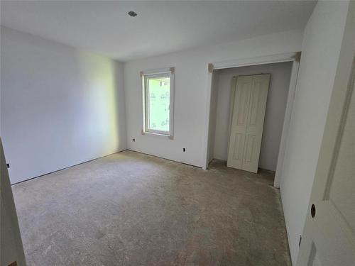 57 Wild Plum Drive, Steinbach, MB - Indoor Photo Showing Other Room