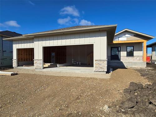 57 Wild Plum Drive  Steinbach, MB R5G 2Z1