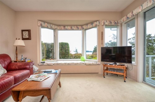 10502 Jocelyn Pl, Sidney, BC 