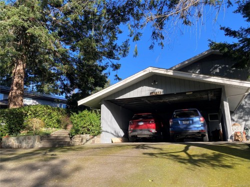 10502 Jocelyn Pl, Sidney, BC 
