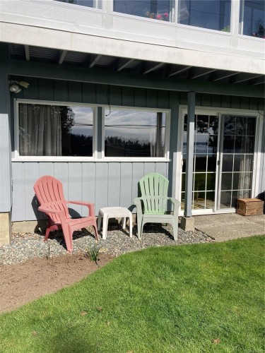 10502 Jocelyn Pl, Sidney, BC 
