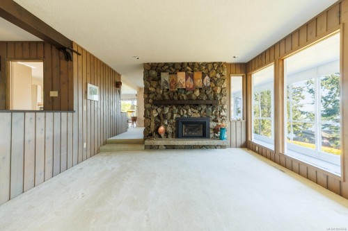 10502 Jocelyn Pl, Sidney, BC 
