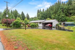 1276 Sayward Rd Sayward, BC V0P 1R0