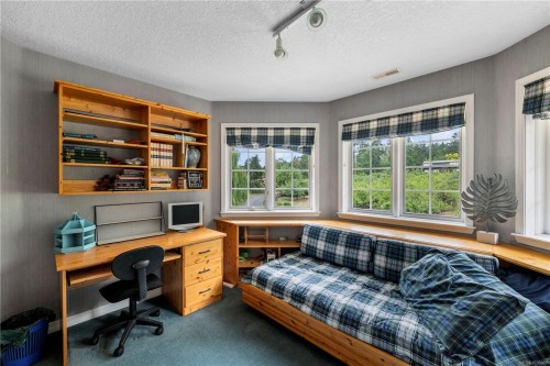 1662 Stamps Rd, Cowichan Bay, BC 