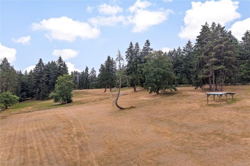 1662 Stamps Rd, Cowichan Bay, BC 
