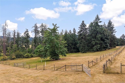1662 Stamps Rd, Cowichan Bay, BC 
