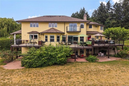 1662 Stamps Rd, Cowichan Bay, BC 