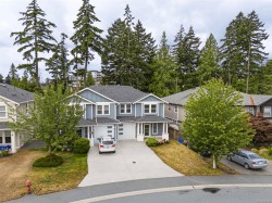 2402 Bellamy Rd Langford, BC V9B 0R8