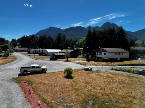 648 Nimpkish Dr, Gold River, BC 