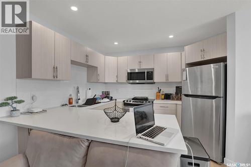 2031 Francis Street, Regina, SK 