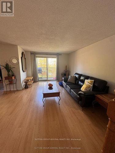 22 - 57 Loggers Run, Barrie, ON 