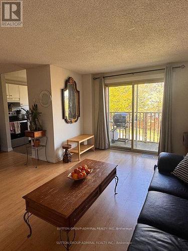 22 - 57 Loggers Run, Barrie, ON 