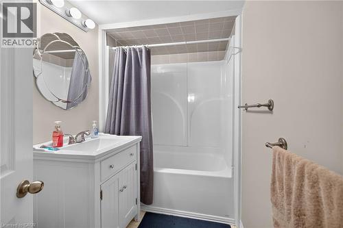 27 Ainslie Avenue, Hamilton, ON 