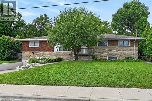27 Ainslie Avenue, Hamilton, ON 