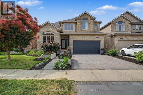 422 RIDEAU RIVER STREET  Waterloo, ON N2V 2Y4
