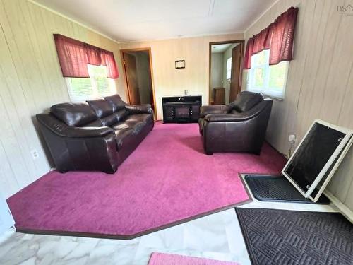 5 Penny Lane, Big Pond, NS 
