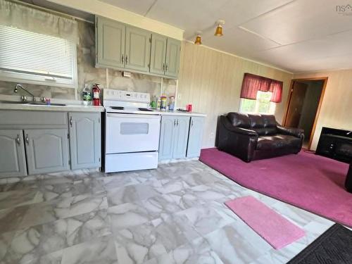 5 Penny Lane, Big Pond, NS 