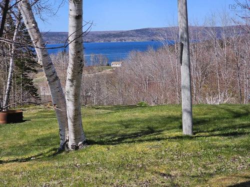 5 Penny Lane, Big Pond, NS 