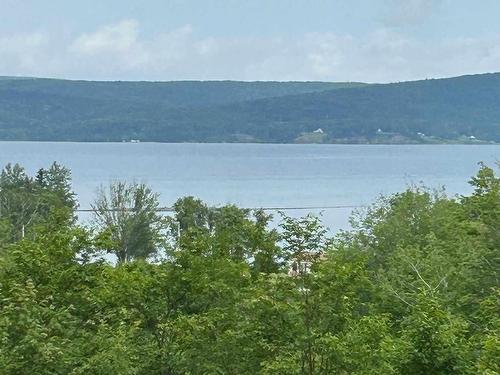 5 Penny Lane, Big Pond, NS 