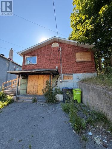 543 North  Sault Ste. Marie, ON P6B 2B7