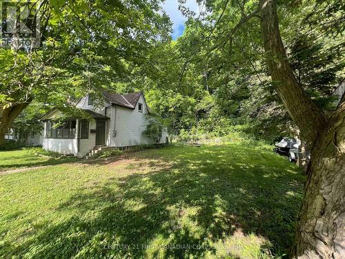 205 ORCHARD STREET  Central Elgin (Port Stanley), ON N5L 1C4