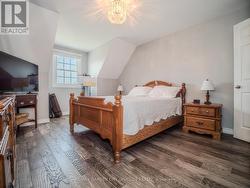 Primary Bedroom - 