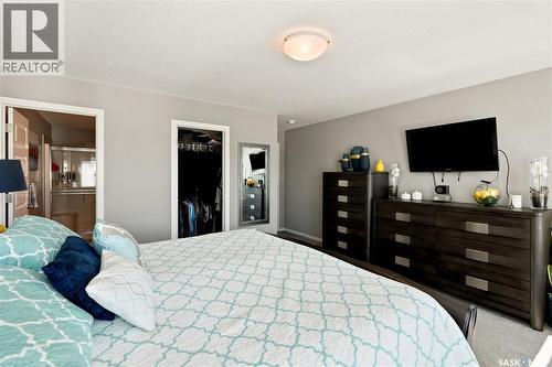211 Dagnone Lane, Saskatoon, SK 