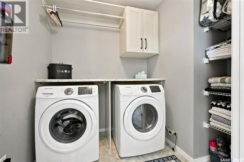 211 Dagnone Lane, Saskatoon, SK 
