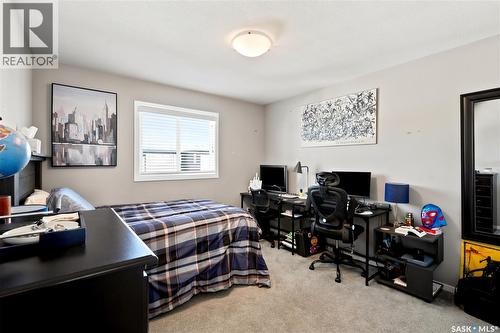 211 Dagnone Lane, Saskatoon, SK 