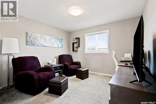 211 Dagnone Lane, Saskatoon, SK 